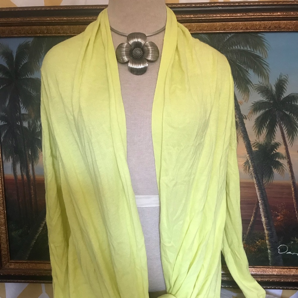COPY - Multi uses sweater